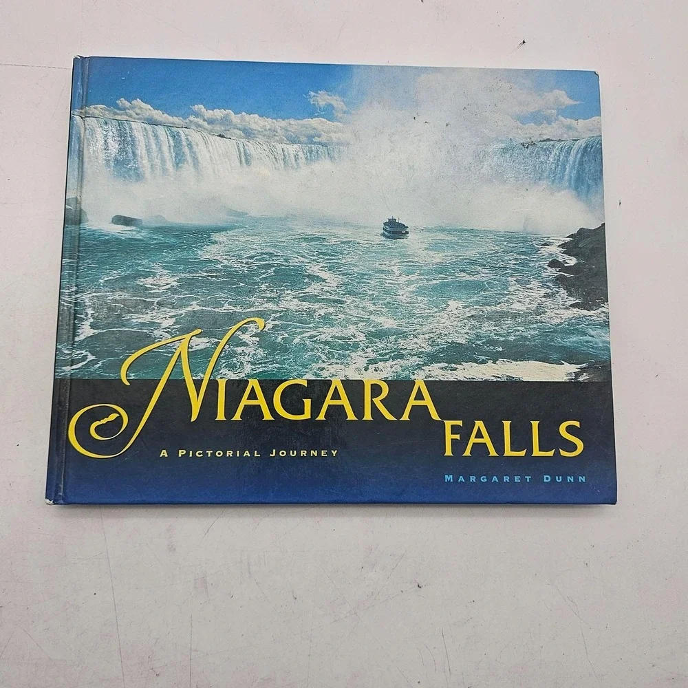 Vintage 1998 Niagara Falls - A Pictorial Journey Margaret Dunn Hardcover Photos